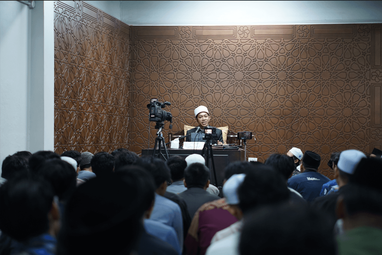 Seminar Akbar "Min Ahkam al-Ijtihad wa at-Taqlid" Sukses Digelar di Madhyafah Syaikh Ismail Shadiq al-'Adawi Kairo